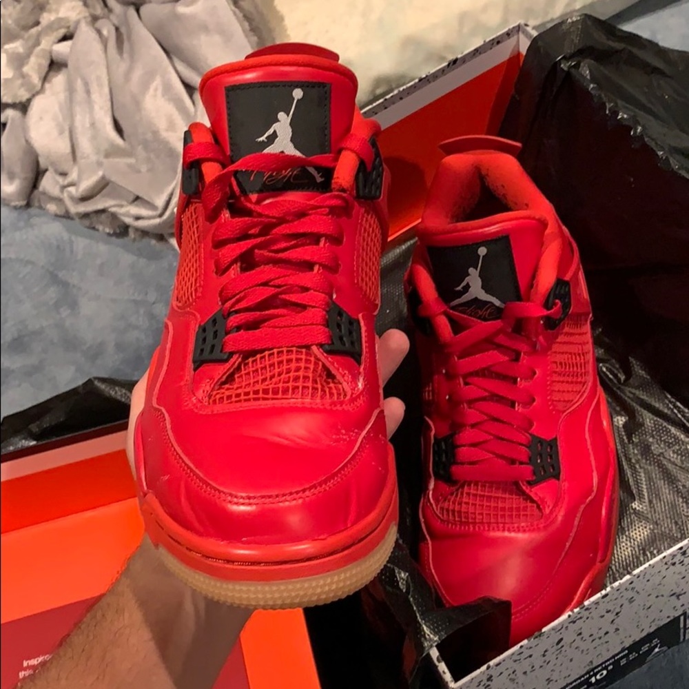 Men / woman’s retro 4z women’s size 12 with box